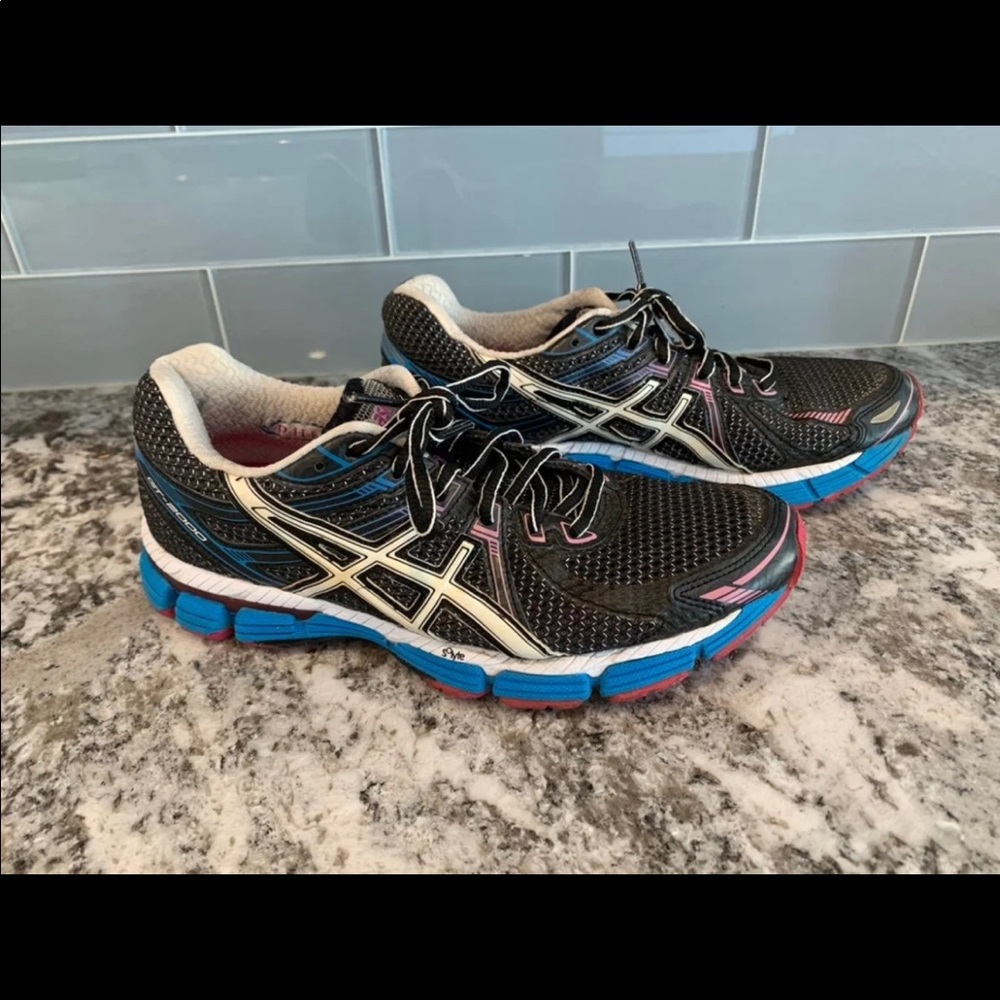 Asics GT-2000 Running Training Shoe T2K7N Sneaker Black Women 7.5 US 39 EU